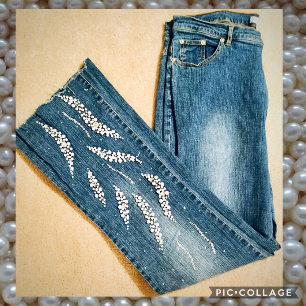 Lew Magram Collection Jeans with Pearl Beads